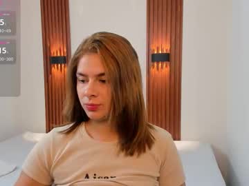 See Vivianowen9 online Now @ roxpoxy.com