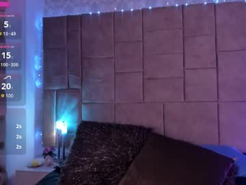 See Withneyxx online Now @ roxpoxy.com