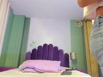 See Yess__daddy online Now @ roxpoxy.com