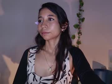 See Yourlittle_cherry online Now @ roxpoxy.com