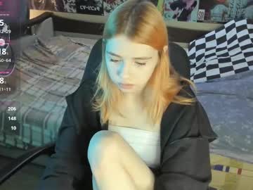 See Yumiko_uwu online Now @ roxpoxy.com