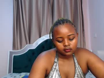 See Zarah_z online Now @ roxpoxy.com