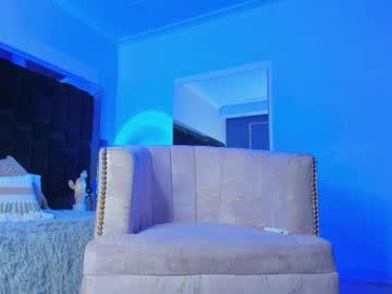 See Zoevidal_ online Now @ roxpoxy.com