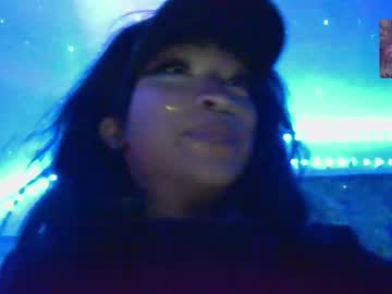 See Zya_zoo online Now @ roxpoxy.com